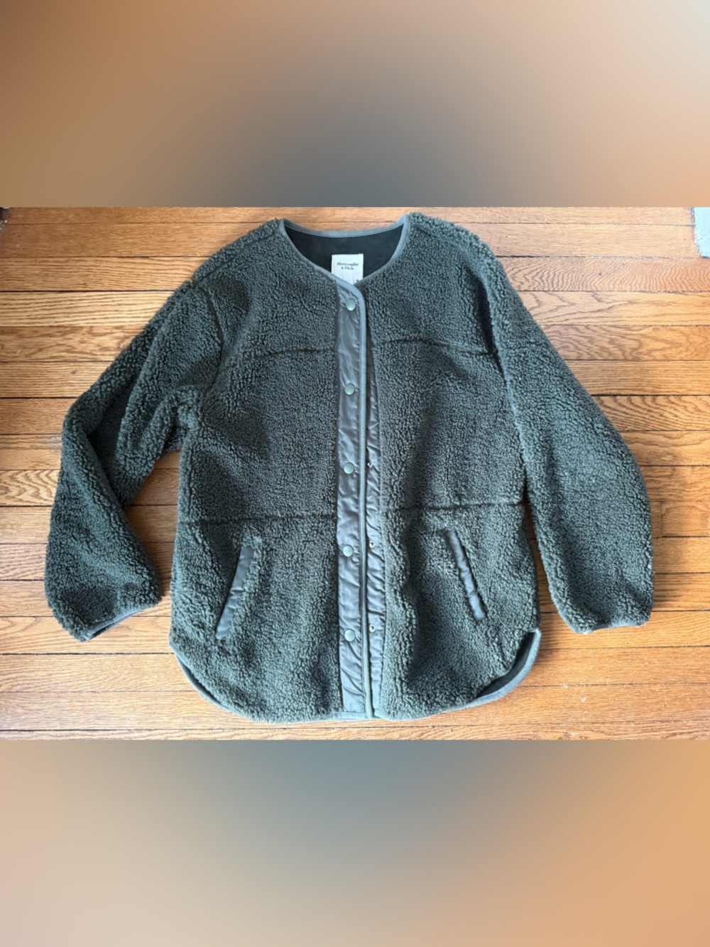 Abercrombie & Fitch Olive Green Sherpa Zip Jacket - Size Medium - Picture 1 of 4